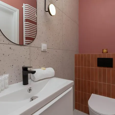 Eleganckie Blisko Rzeki W Gdansku Z Balkonem By Renters Lägenhet *