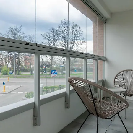 Eleganckie Blisko Rzeki W Gdansku Z Balkonem By Renters