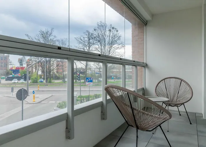 Eleganckie Blisko Rzeki W Gdansku Z Balkonem By Renters