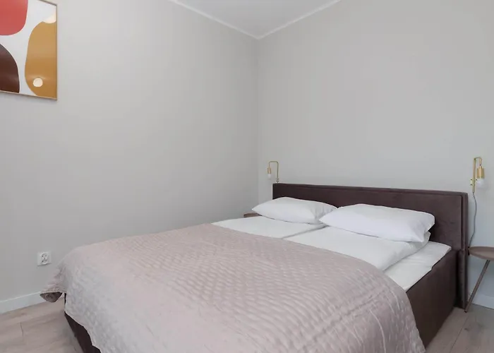 Daire Eleganckie Blisko Rzeki W Gdansku Z Balkonem By Renters *